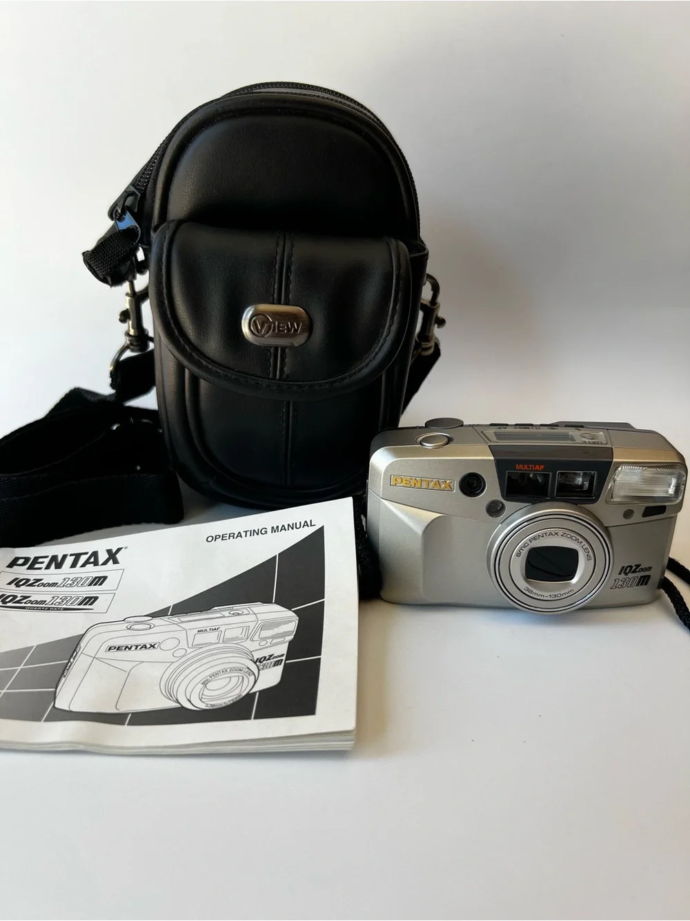 Mint Pentax IQ Zoom 130M : 35mm Point and Shoot Film Camera/Manual/Case TESTED